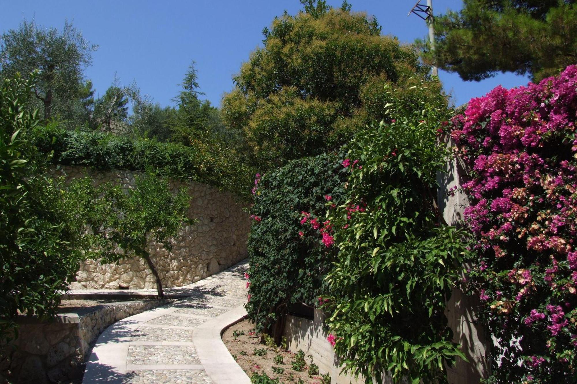 Villaggio Hotel Ripa Rodi Garganico Esterno foto